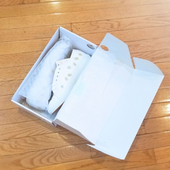 Superga Critter-Embroidered Sneakers - Brand NEW! - Picture 6 of 8